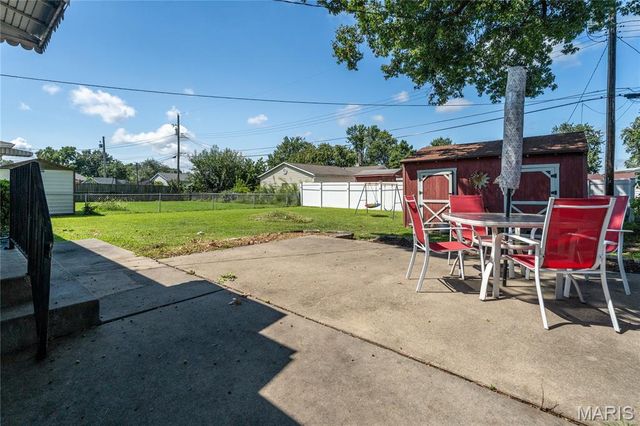 3161 Carlson Avenue, Granite City, IL 62040