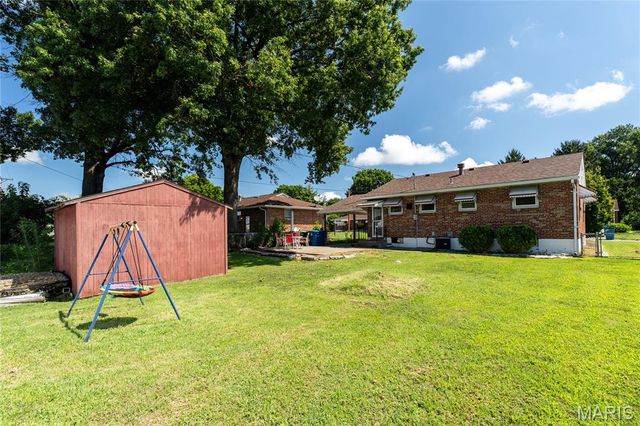 3161 Carlson Avenue, Granite City, IL 62040