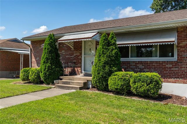 3161 Carlson Avenue, Granite City, IL 62040