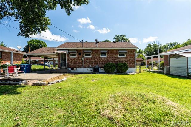 3161 Carlson Avenue, Granite City, IL 62040