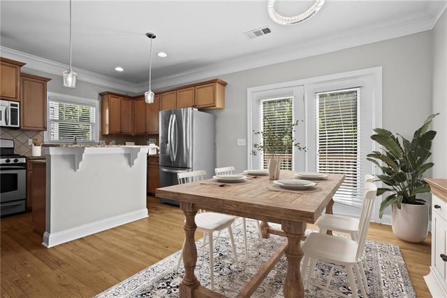 244 16th Street NW 15, Atlanta, GA 30363