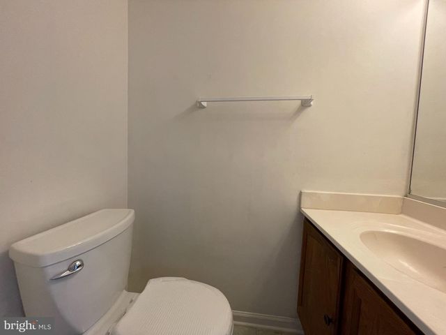 14262 HERITAGE CROSSING LN, Centreville, VA 20120