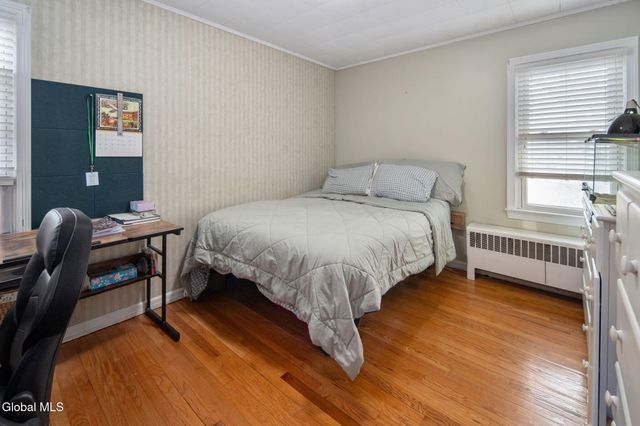 52 Hanes Street, Guilderland, NY 12203