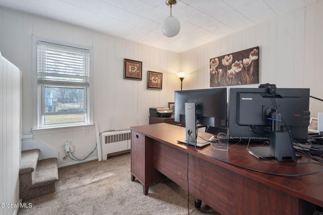 52 Hanes Street, Guilderland, NY 12203