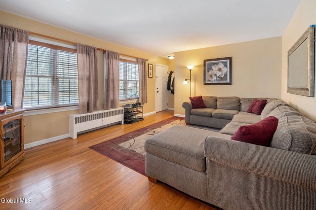 52 Hanes Street, Guilderland, NY 12203