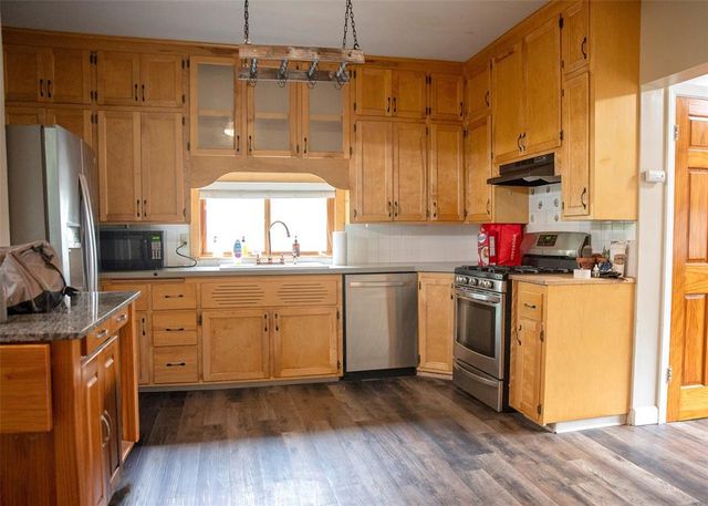 321 Eva Street, Chippewa Falls, WI 54729