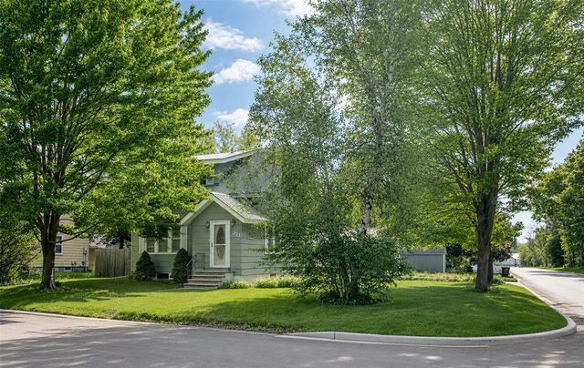 321 Eva Street, Chippewa Falls, WI 54729