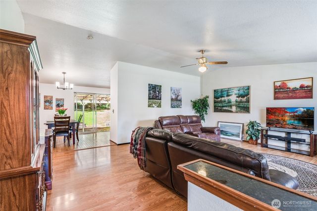 3349 Dartmouth Drive SE, Olympia, WA 98503