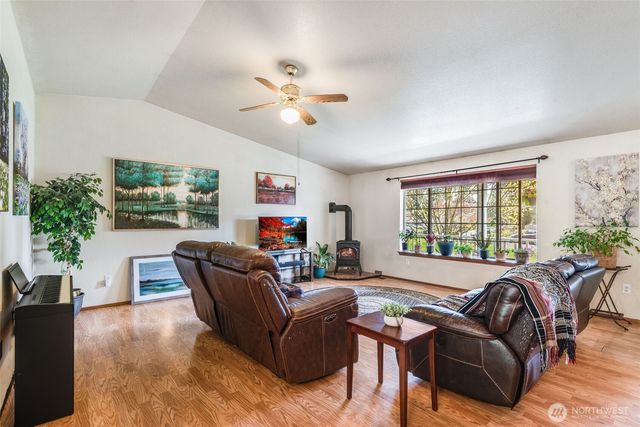 3349 Dartmouth Drive SE, Olympia, WA 98503