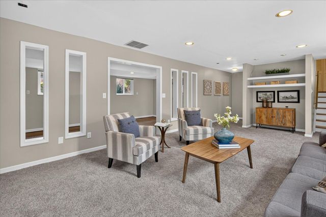 3348 Tacoma Circle, Ann Arbor, MI 48108