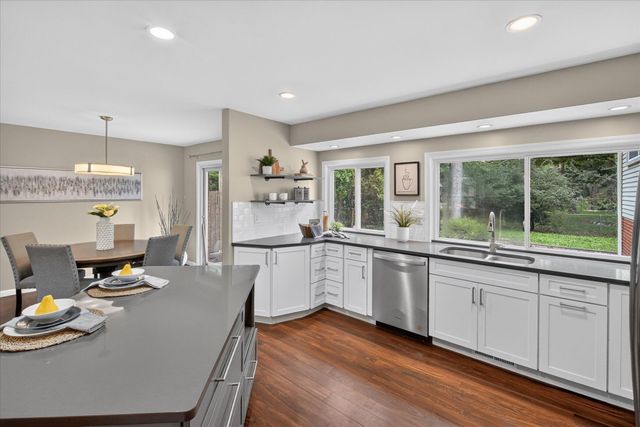 3348 Tacoma Circle, Ann Arbor, MI 48108