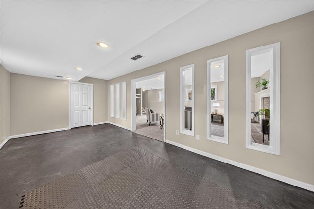 3348 Tacoma Circle, Ann Arbor, MI 48108