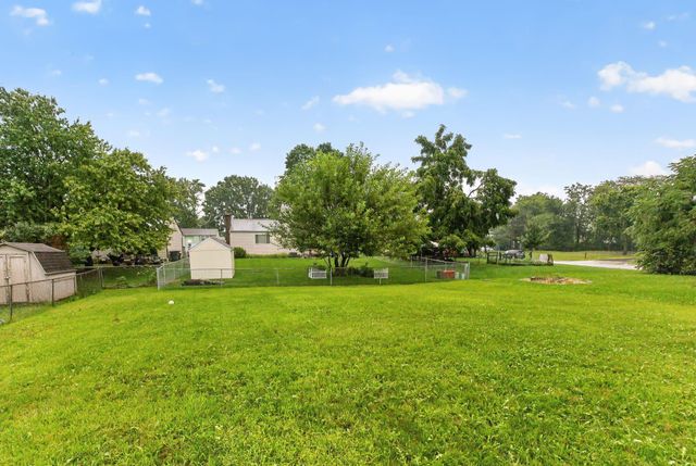 2420 Blue Rock Boulevard, Grove City, OH 43123