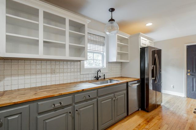 330 Battlefield Circle, Ringgold, GA 30736