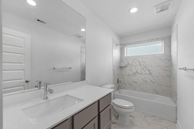 3115 Spitfire Drive, Rosenberg, TX 77471