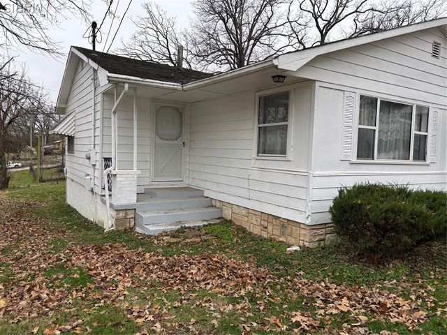 816 Kendall Avenue, Poplar Bluff, MO 63901