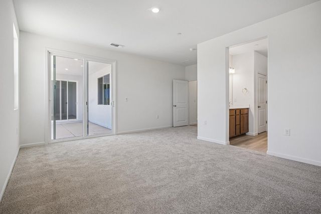 2724 Blairsville Ln, Manteca, CA 95337