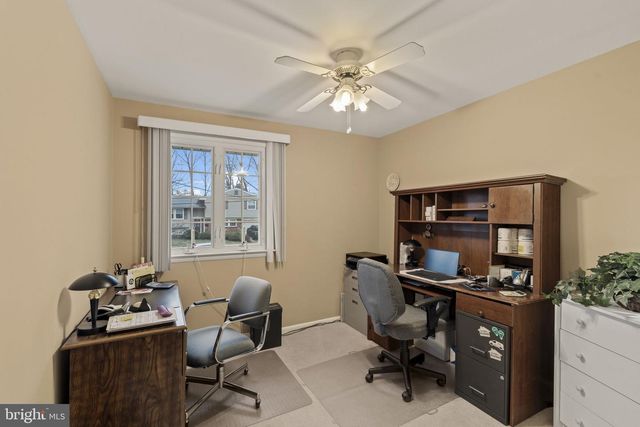 1010 HANCOCK DR, Blackwood, NJ 08012