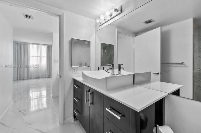 650 West Ave 1204, Miami Beach, FL 33139