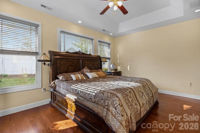4 AMARETTO Drive, Candler, NC 28715