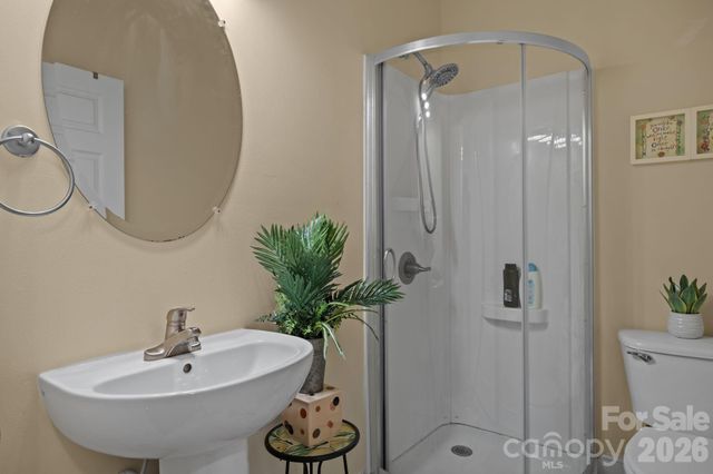 4 AMARETTO Drive, Candler, NC 28715