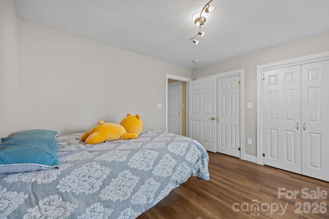 4 AMARETTO Drive, Candler, NC 28715