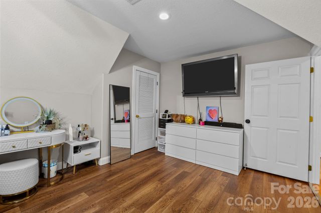 4 AMARETTO Drive, Candler, NC 28715