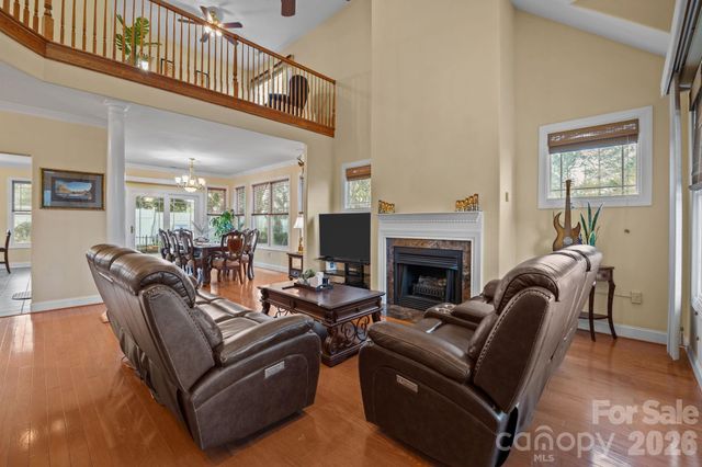 4 AMARETTO Drive, Candler, NC 28715