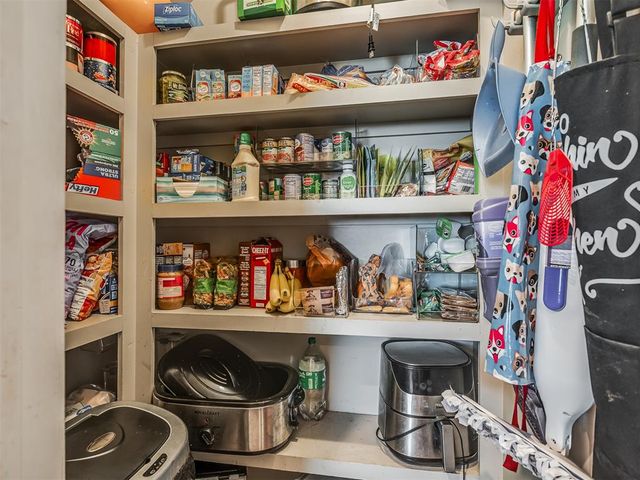 11600 Mallorca Drive, Oklahoma City, OK 73173