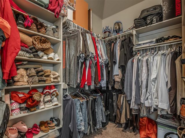 11600 Mallorca Drive, Oklahoma City, OK 73173