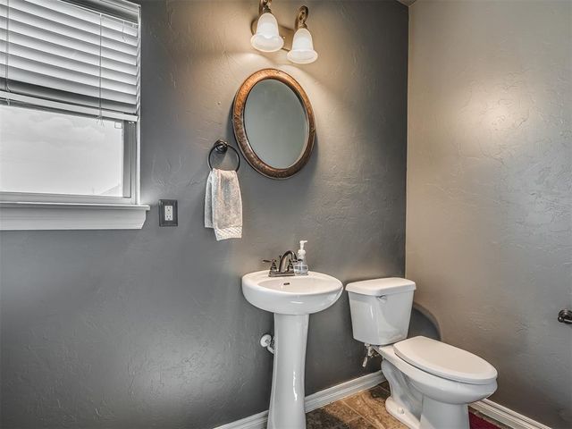 11600 Mallorca Drive, Oklahoma City, OK 73173