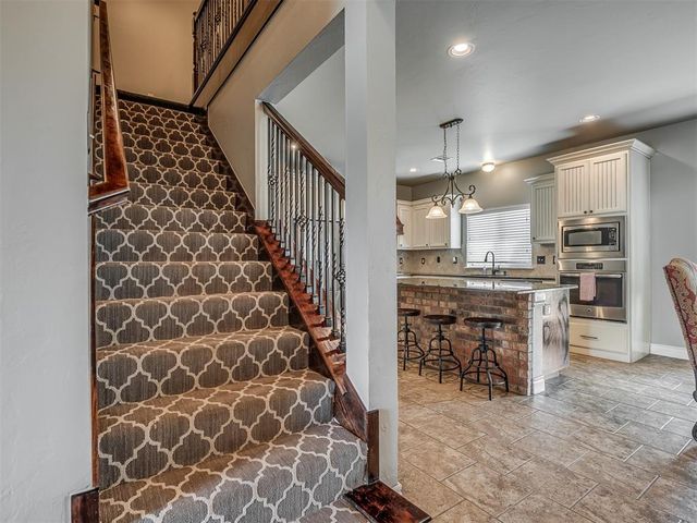 11600 Mallorca Drive, Oklahoma City, OK 73173