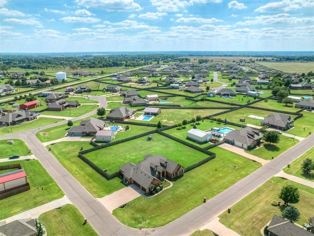 11600 Mallorca Drive, Oklahoma City, OK 73173