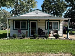212 Lennox Avenue NW, Massillon, OH 44646