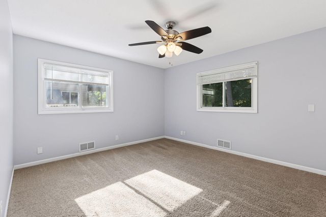 2465 Brunswick Avenue N, Golden Valley, MN 55422