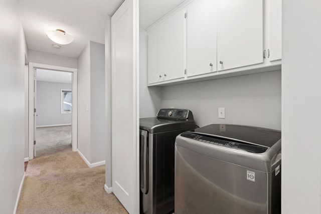 2465 Brunswick Avenue N, Golden Valley, MN 55422