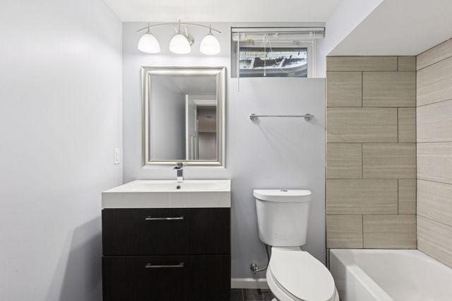 2465 Brunswick Avenue N, Golden Valley, MN 55422