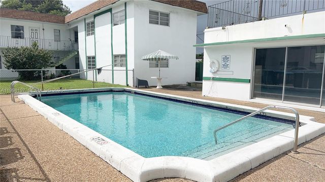 2225 Polk Street 6B, Hollywood, FL 33020