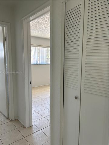 2225 Polk Street 6B, Hollywood, FL 33020