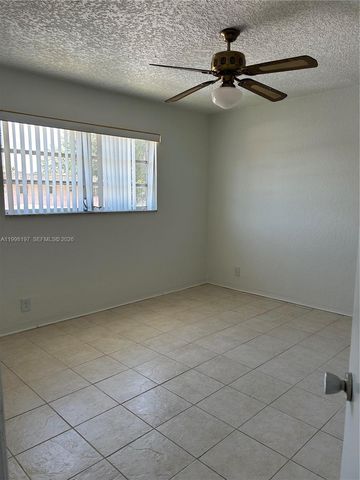 2225 Polk Street 6B, Hollywood, FL 33020