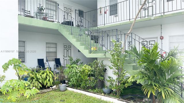 2225 Polk Street 6B, Hollywood, FL 33020