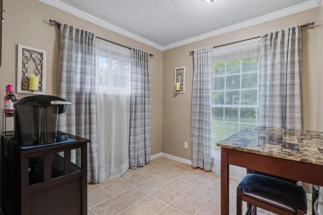 211 Strongwood Avenue, Battle Creek, MI 49014