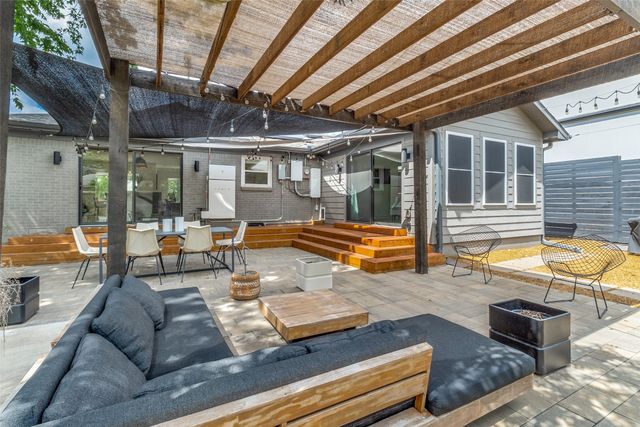 4036 Rochelle Drive, Dallas, TX 75220