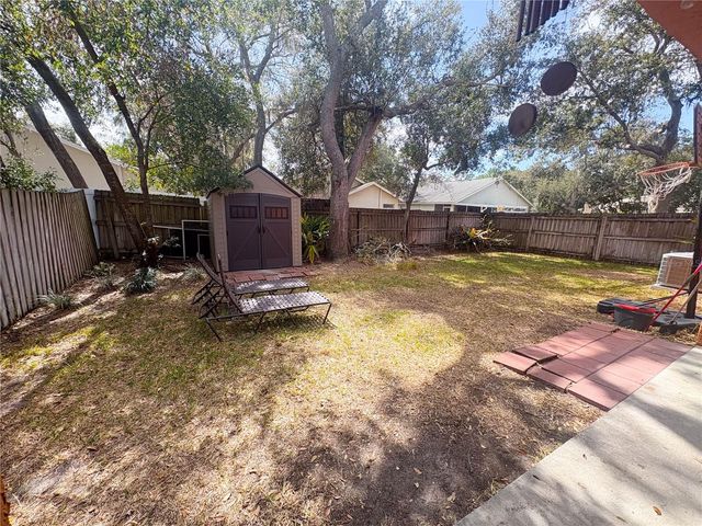 1103 MALLORY POINT DRIVE, Valrico, FL 33596