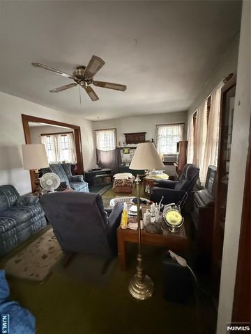 41 Westervelt Place, Westwood, NJ 07675