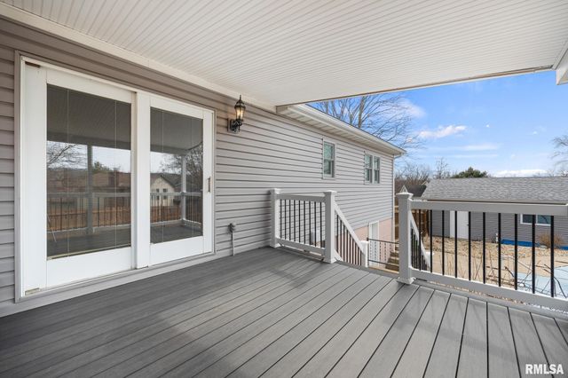 5909 W RIDGECREST Circle, Peoria, IL 61615