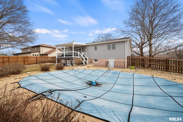 5909 W RIDGECREST Circle, Peoria, IL 61615