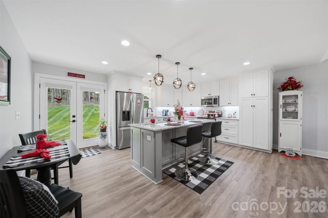 41 Emerson Court, Taylorsville, NC 28681