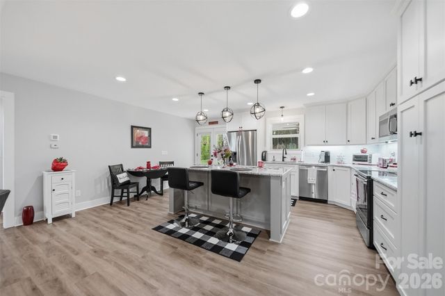 41 Emerson Court, Taylorsville, NC 28681