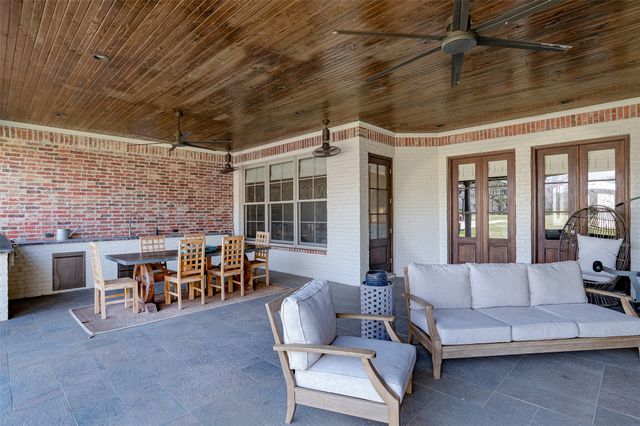 301 Easton Pvt Drive, Stonewall, LA 71078